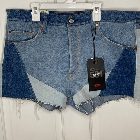 LEVI’S•SHORTS - Picture 5 of 11
